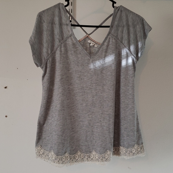 Cute Gray Tshirt - Picture 1 of 2